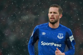 开云真人-拜仁慕尼黑稳居德甲榜首，争取多线夺冠