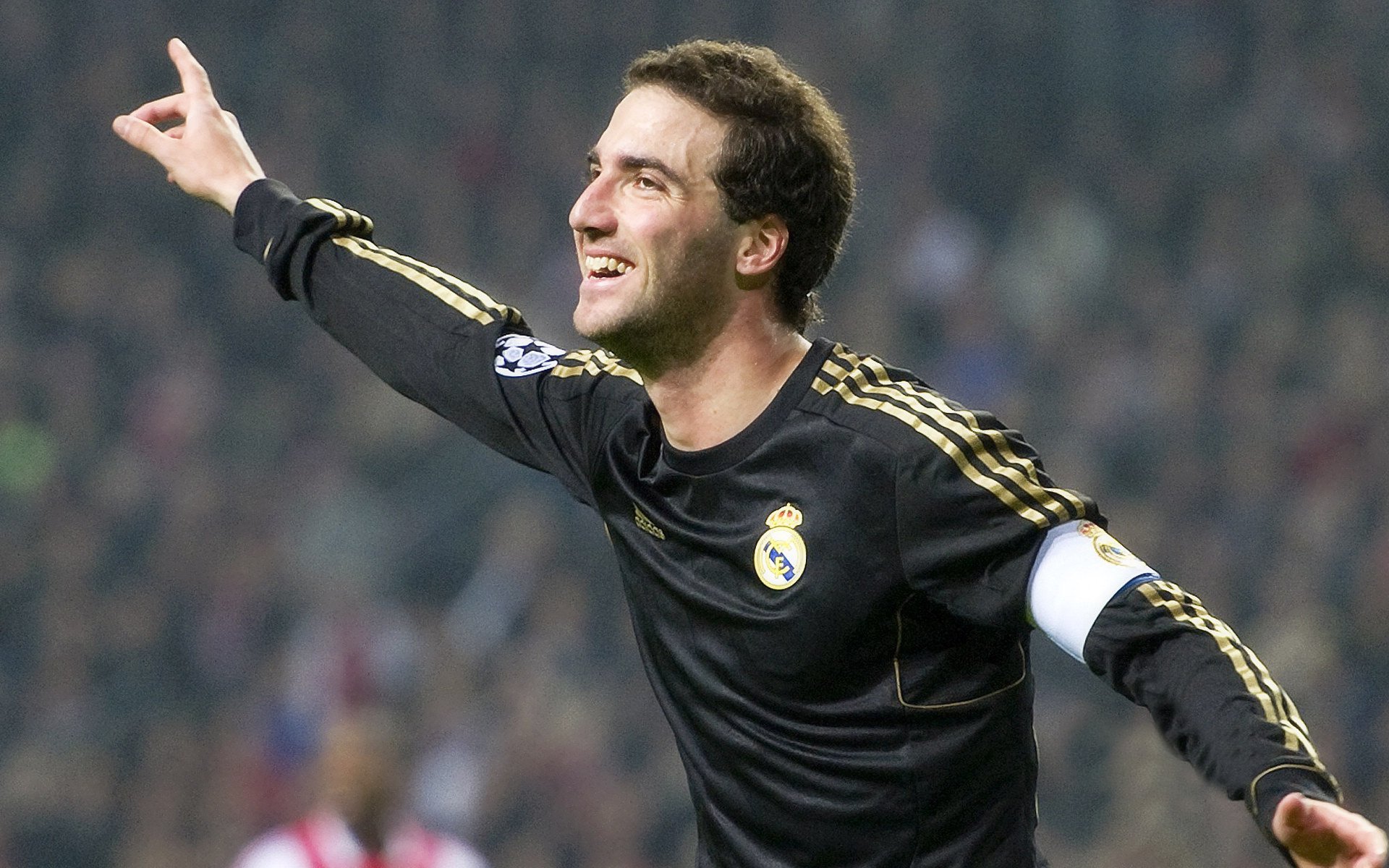 Popovici两项夺金值守队中担当